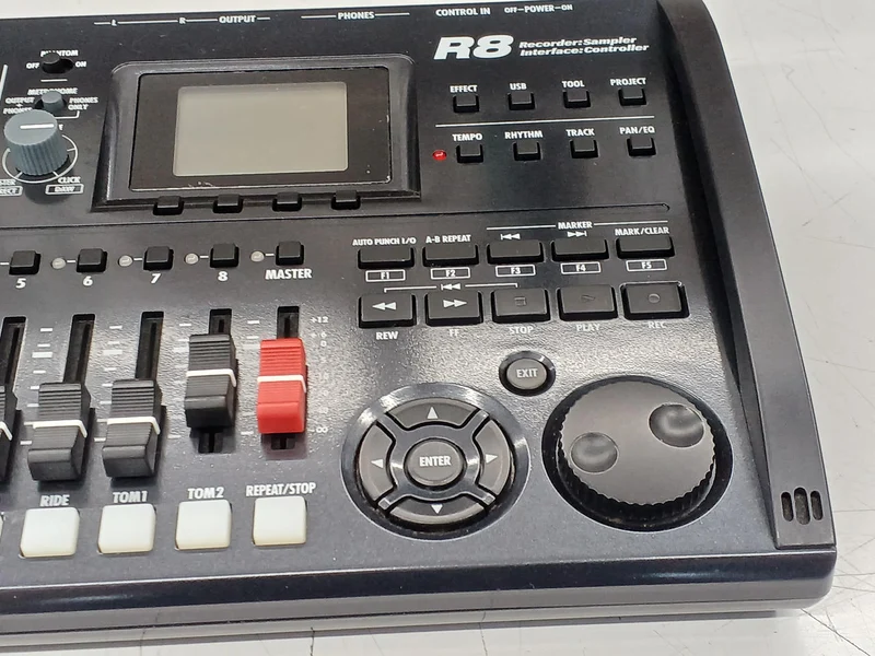 ZOOM MTR R8