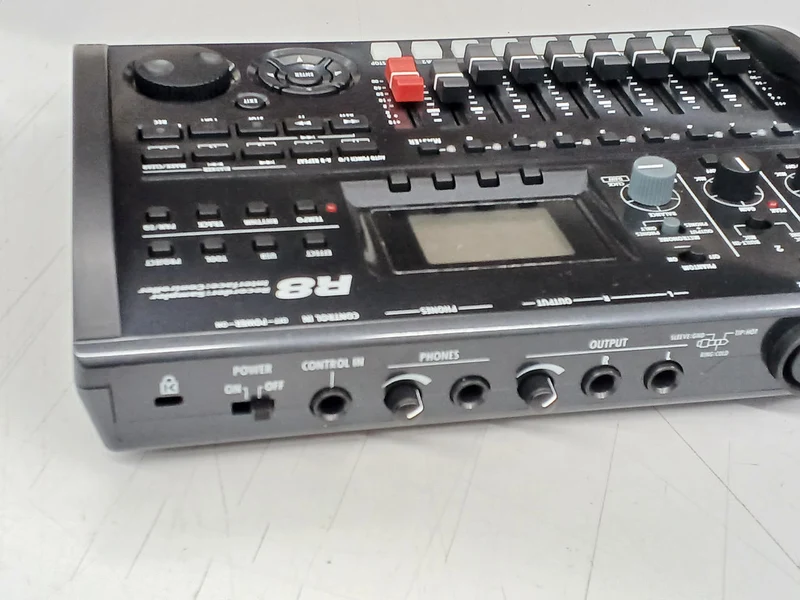 ZOOM MTR R8