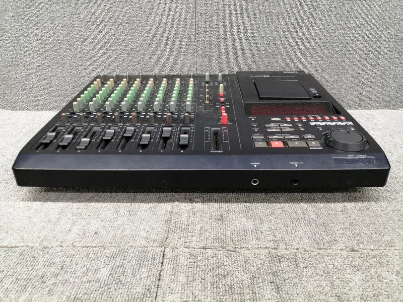 YAMAHA MD Mehrspurrekorder MD8