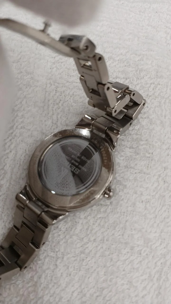 SEIKO Quartz 1B22-0BD0