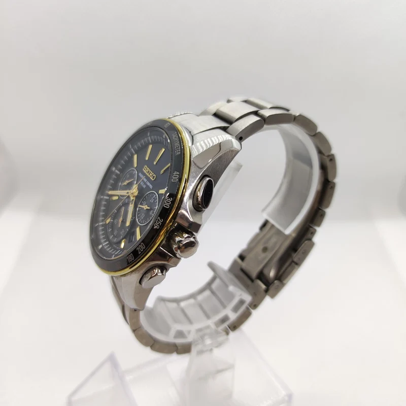 SEIKO Solar-Armbanduhr saga164