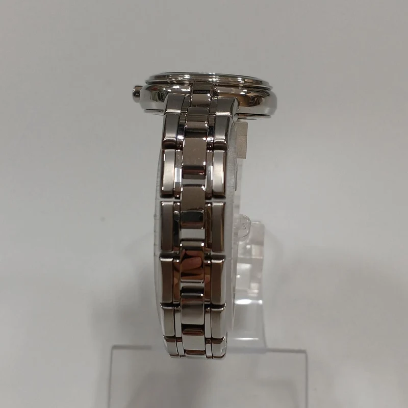 SEIKO Solar-Funkarmbanduhr 1B22-0CM0