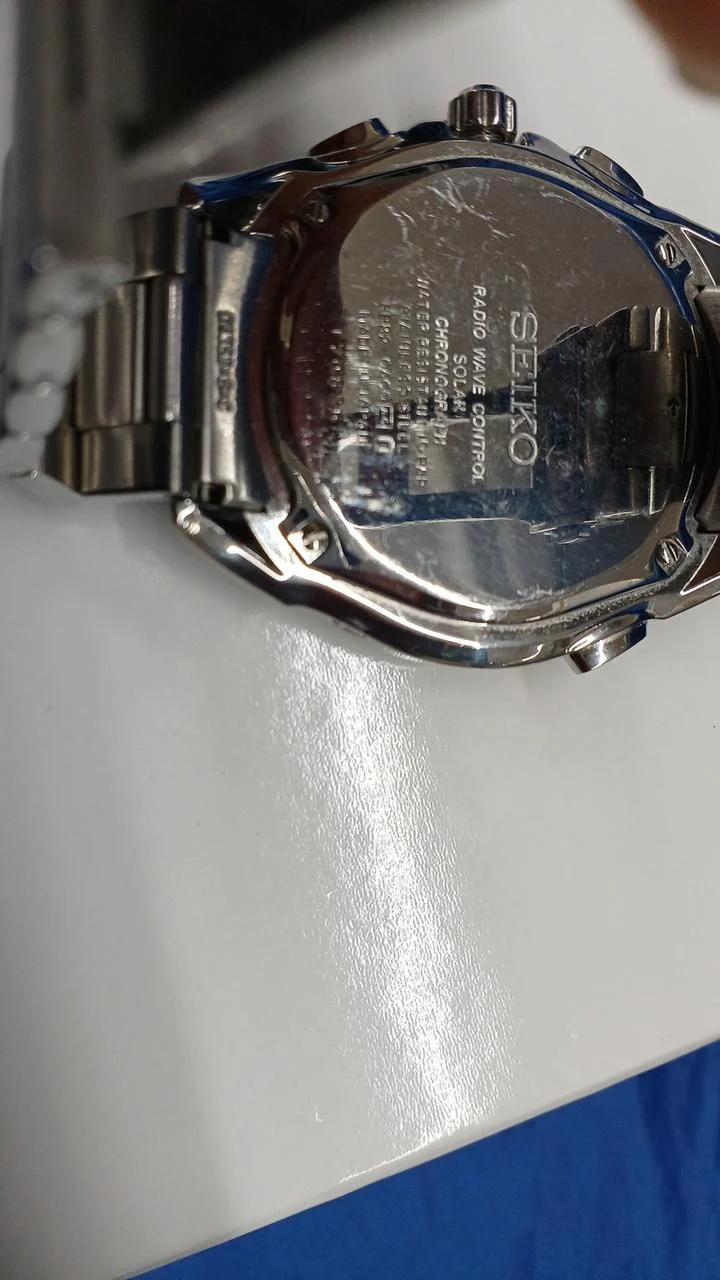 SEIKO Armbanduhr mit Funksteuerung und Solarbetrieb SAGA065