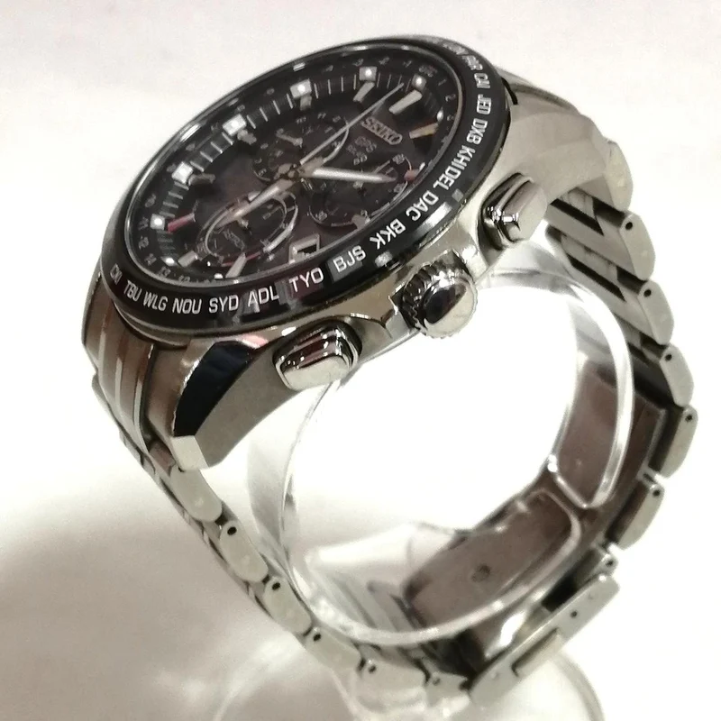 SEIKO Solar-Armbanduhr Schwarz × Silber 8X82-0AB0-1