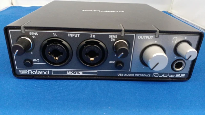 ROLAND Audio-Interface RUBIX22