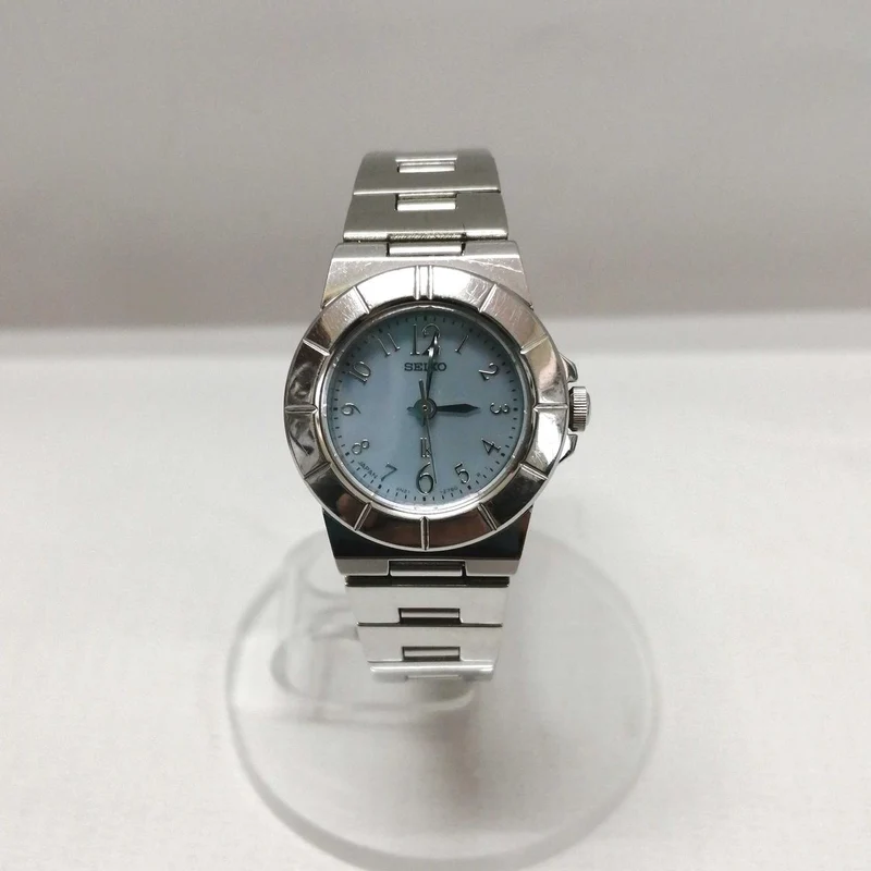 SEIKO Quarzuhr 4N21-1130 Silber × Hellblau