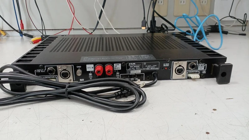 RAMSA Leistungsverstärker WP-9055A