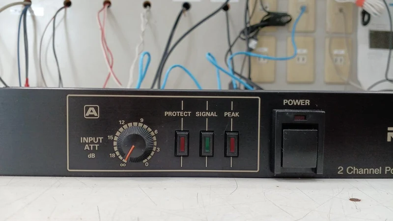 RAMSA Leistungsverstärker WP-9055A