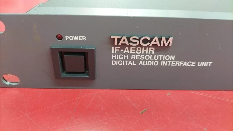 TASCAM Konverter IF-AE8HR