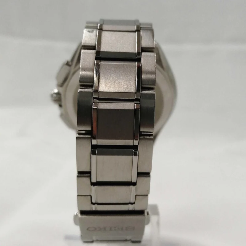 SEIKO Quarz-Analog-Armbanduhr 8B63-0ABO