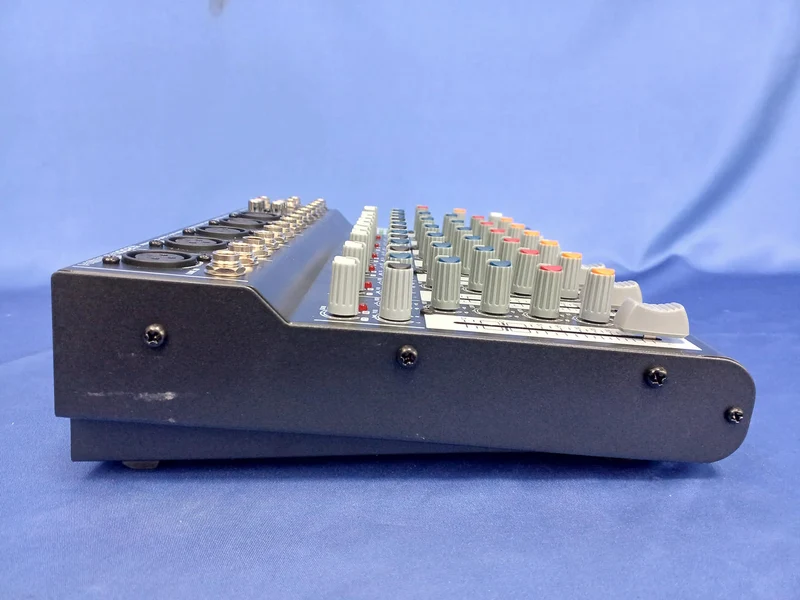BEHRINGER Mixer 1002B