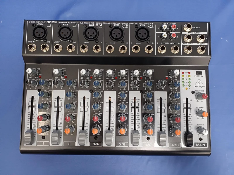 BEHRINGER Mixer 1002B