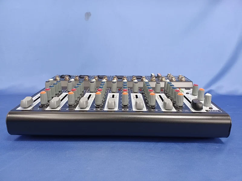 BEHRINGER Mixer 1002B