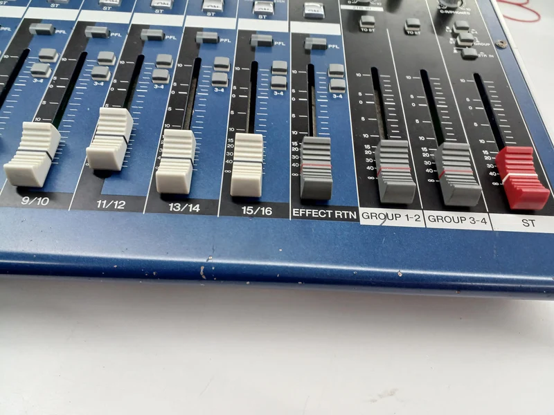 YAMAHA Analogmixer MG16/6FX