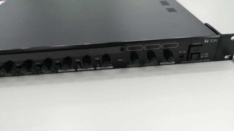 [SCHROTT] TOA Digitalmixer M-633D
