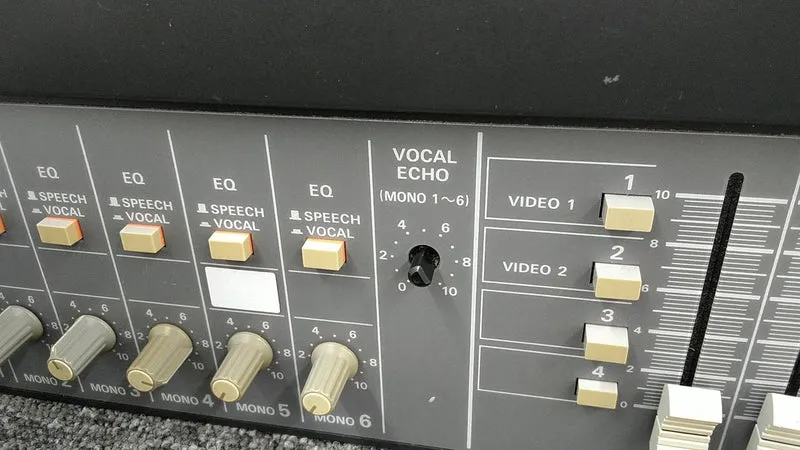 [SCHROTT] RAMSA Audiomixer WR-X02