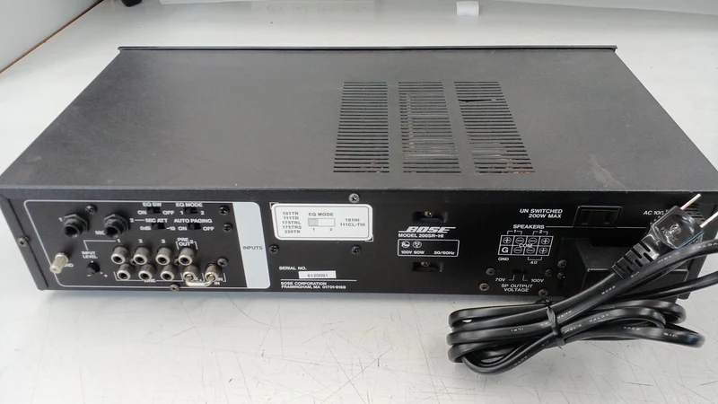 BOSE Mischverstärker 200SR-HI
