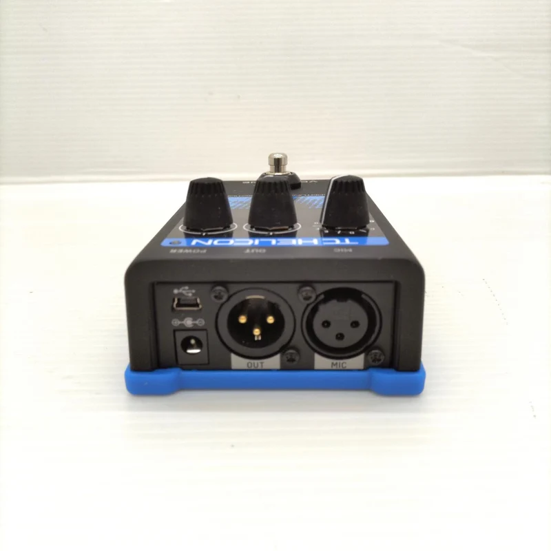 TC HELICON Effektpedal C1