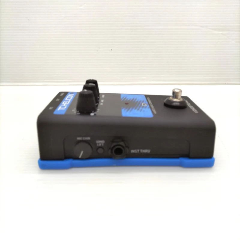 TC HELICON Effektpedal C1