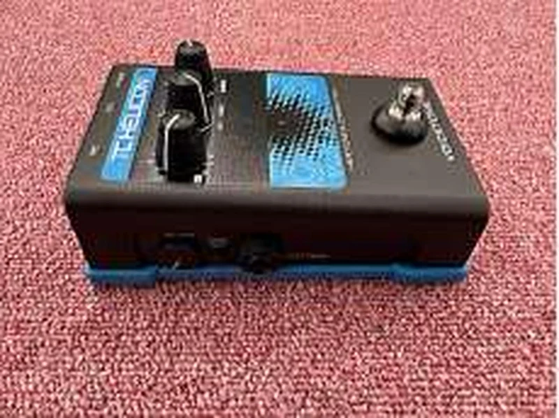TC-HELICON Studio-Effektpedal C1