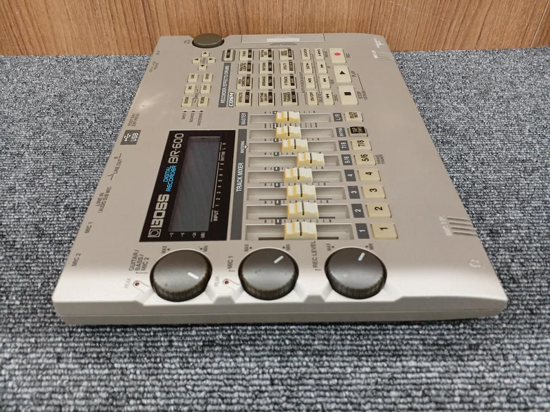 [SCHROTT] BOSS Digitalrekorder BR-600