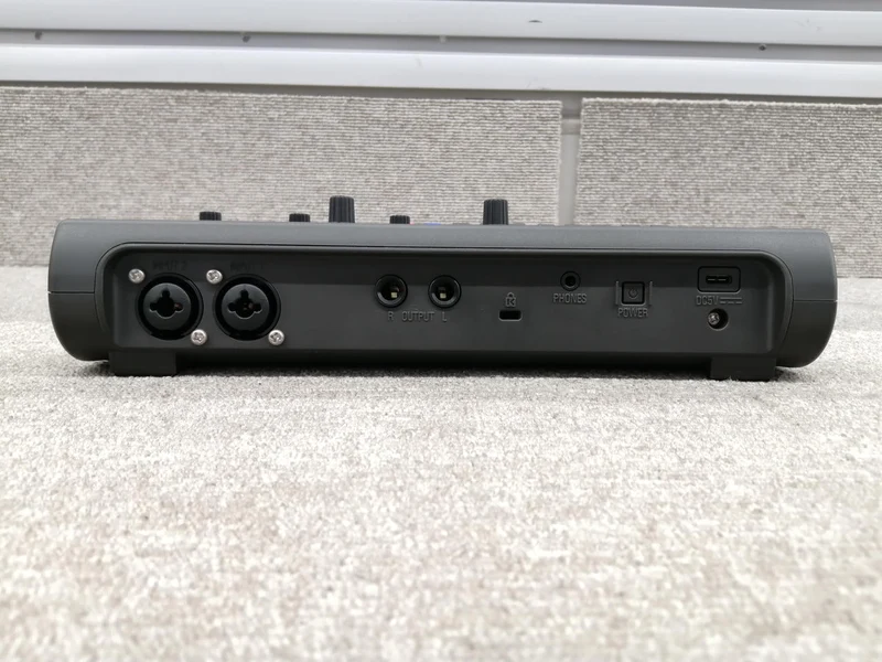 ZOOM R12 MultiTrak R12