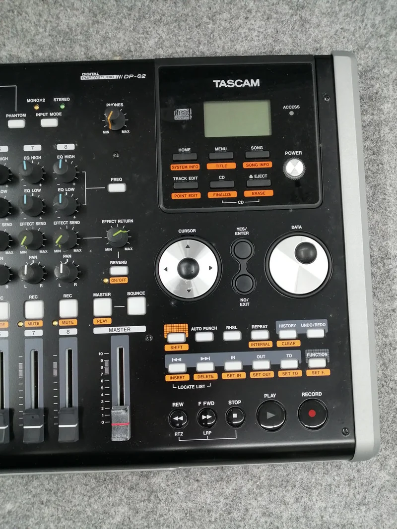 [SCHROTT] TASCAM MTR DP-02