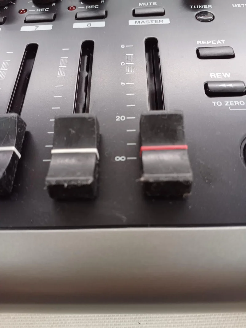 [SCHROTT] TASCAM MTR DP-03SD