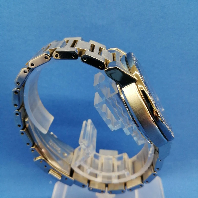 SEIKO Solar-Funkuhr 7B25-0AE0
