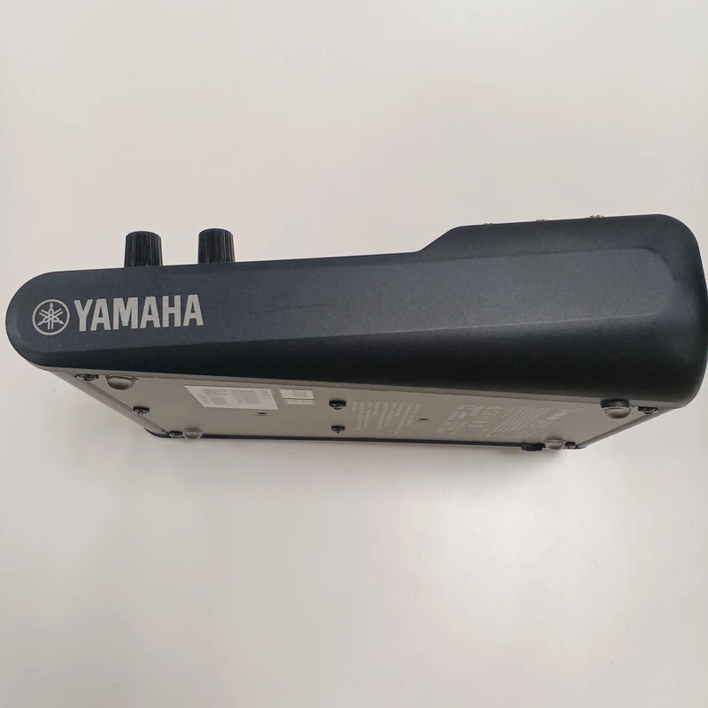 YAMAHA [Mit Box] YAMAHA AG06 MK2 AG06MK2