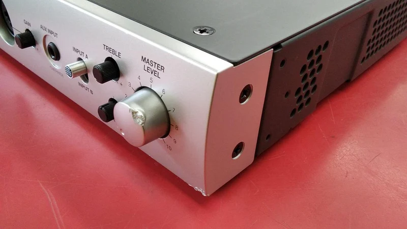 BOSE Endstufe IZA190-HZ