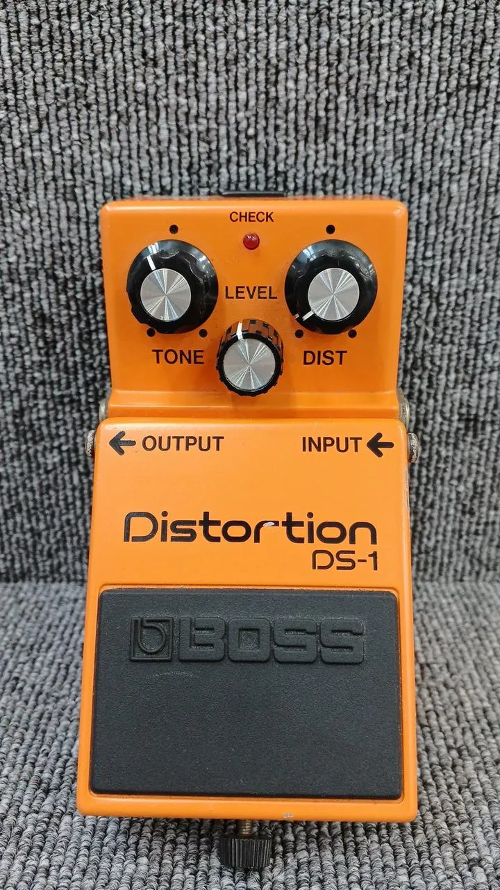 BOSS Effektpedal: DS-1