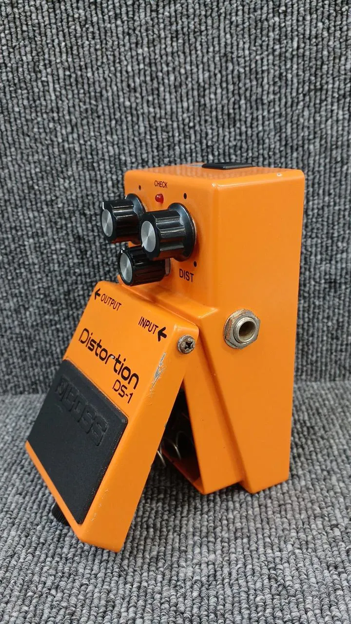 BOSS Effektpedal: DS-1