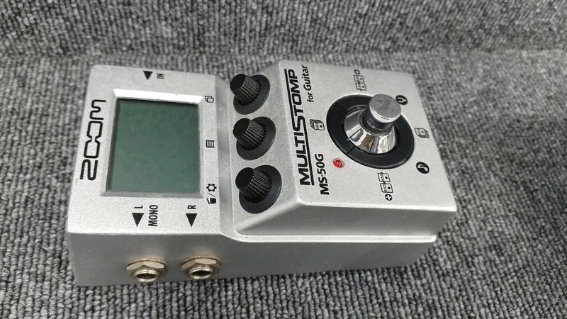 ZOOM Multi-Effektpedal MS-50G