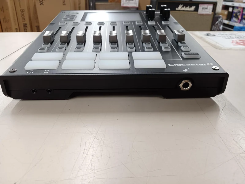 BOSS Streaming Mixer GCS-8