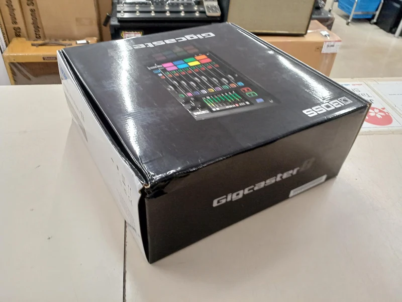 BOSS Streaming Mixer GCS-8