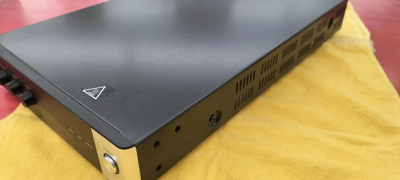 TOA Mischer A-5012