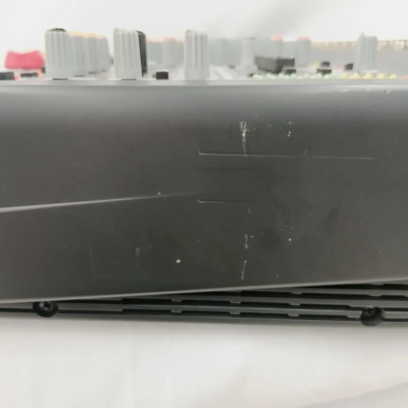 [SCHROTT] BEHRINGER Mischpult PMP4000