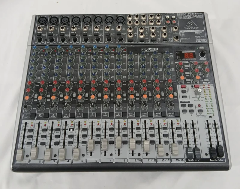 BEHRINGER Mixer XENYX X2222USB