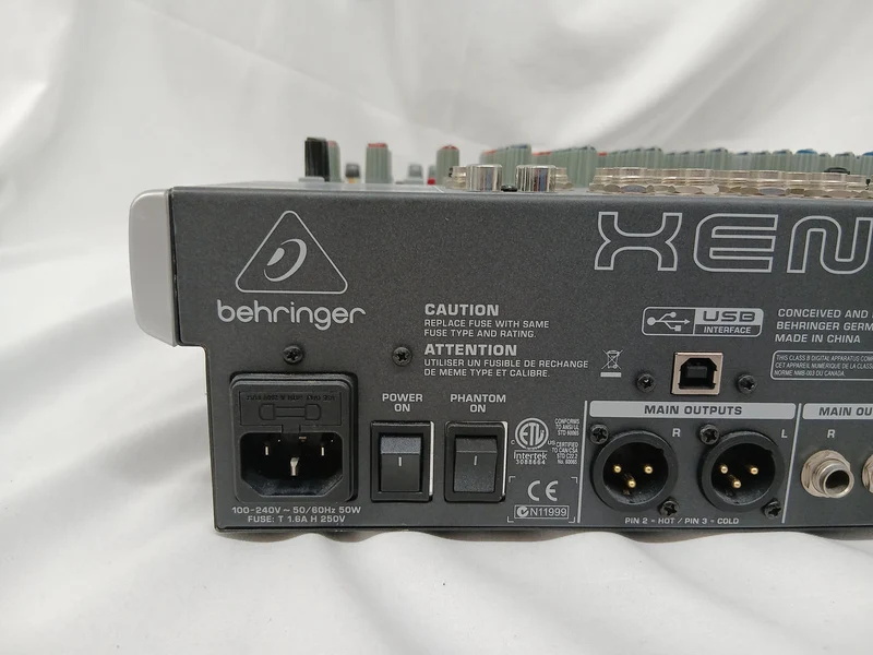 BEHRINGER Mixer XENYX X2222USB