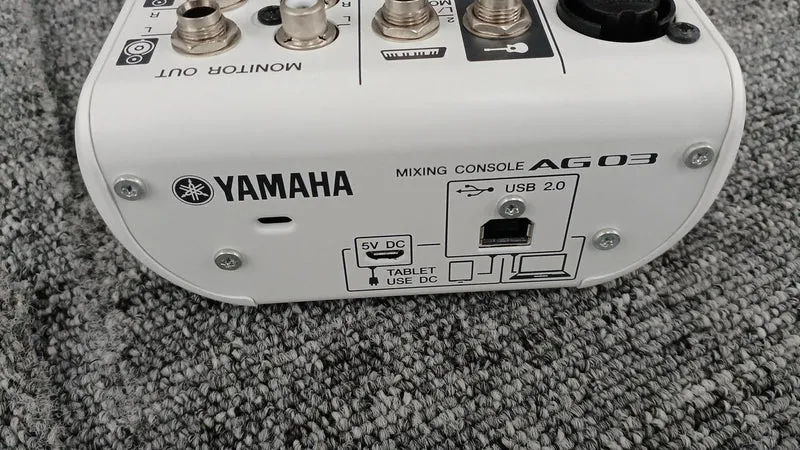 YAMAHA Mixer AG03
