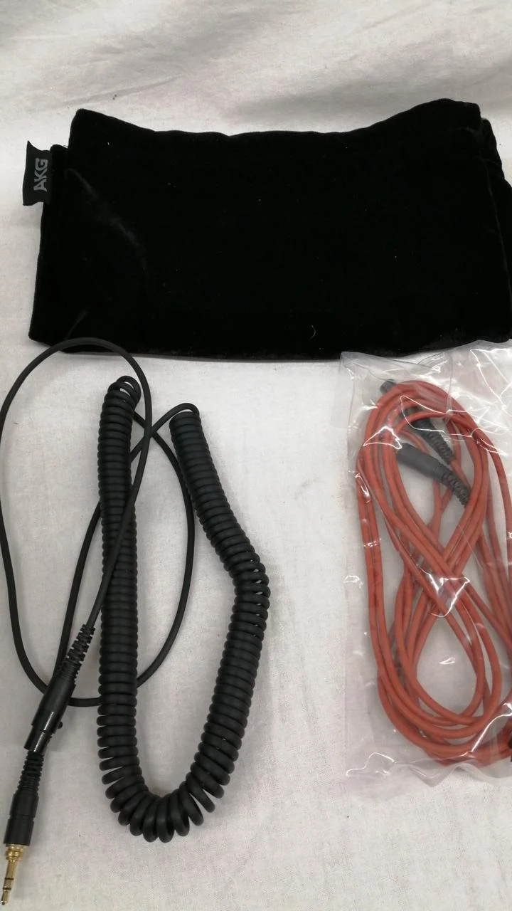 AKG Monitor-Kopfhörer K712PRO