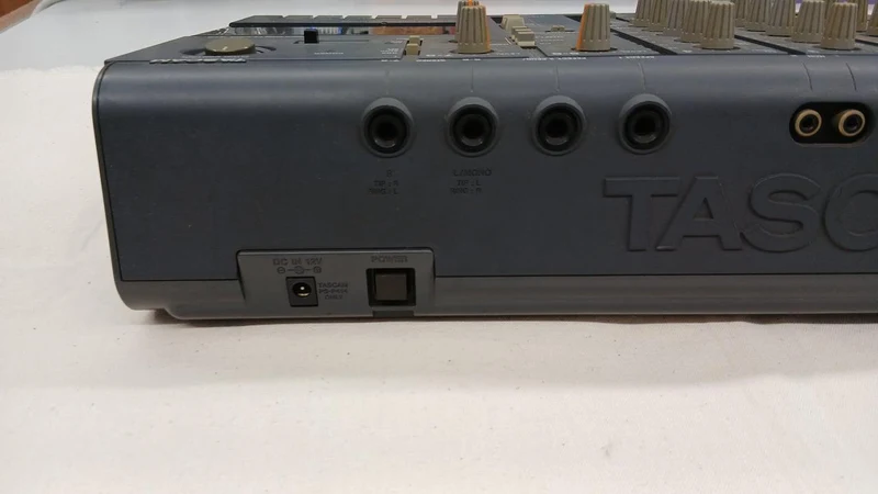 [SCHROTT] TASCAM MTR (Schrott) PORTASTUDIO 414