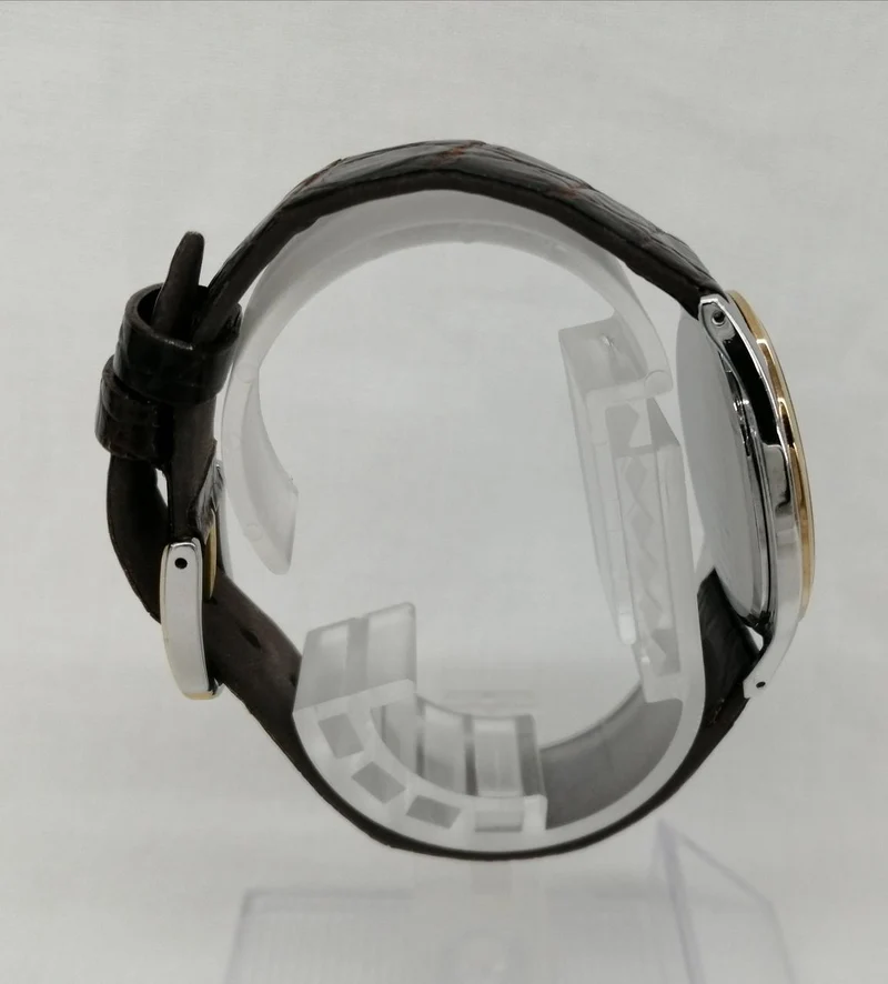 SEIKO Quarz-Armbanduhr 8J41-0AJ0