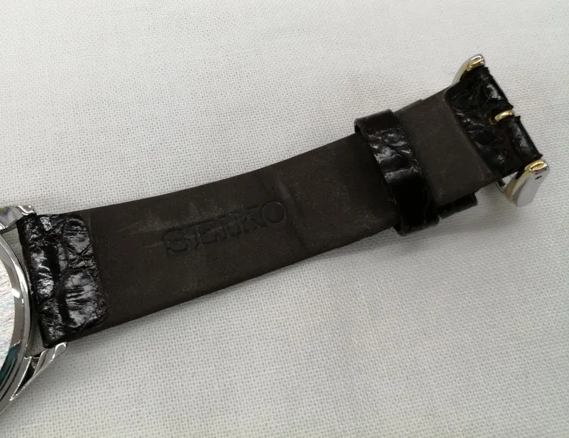 SEIKO Quarz-Armbanduhr 8J41-0AJ0