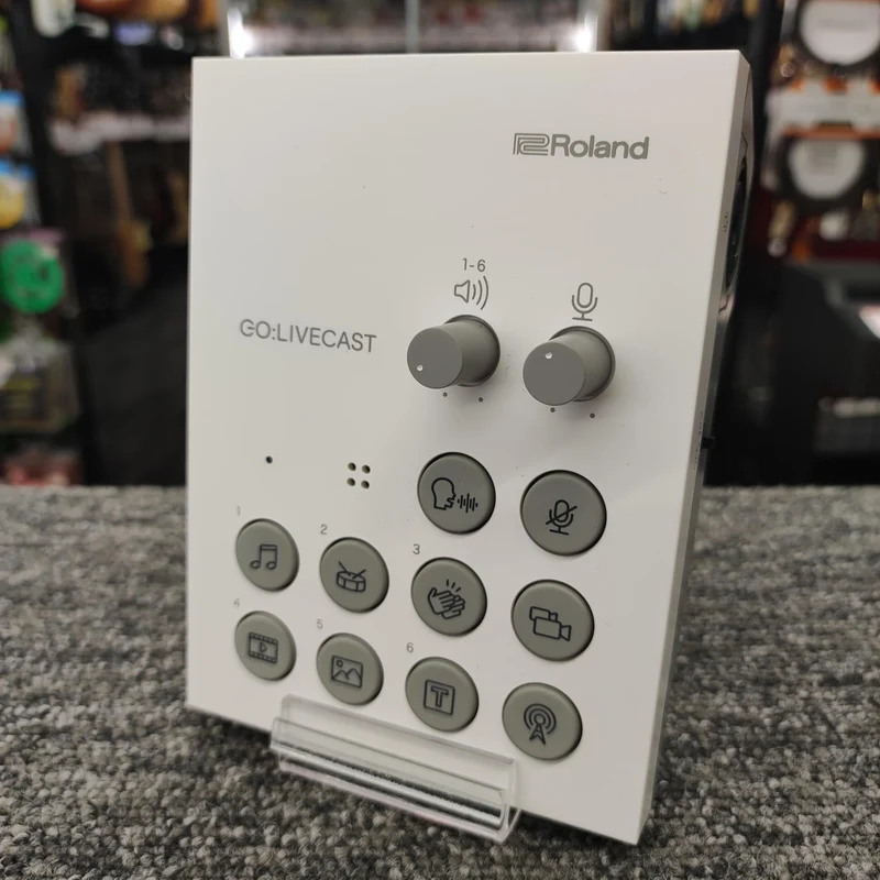 [JUNK] ROLAND Audio-Interface: GOLIVECAST