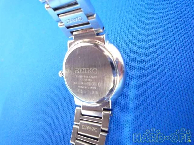 SEIKO Quarz-Analog-Armbanduhr 4J40-0AE0