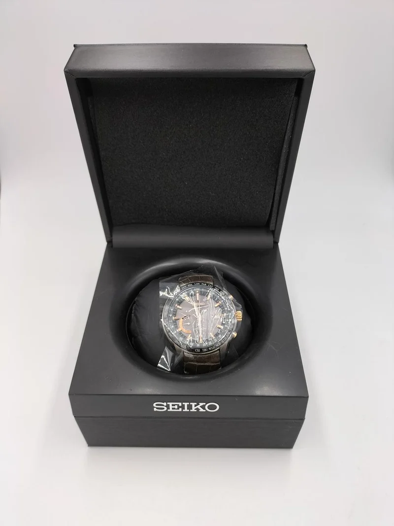 SEIKO Funkgesteuerte Solar-Armbanduhr 8X22-0AG0-2