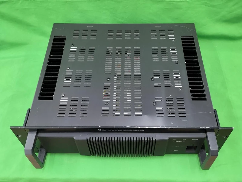 TOA PA-Leistungsverstärker P-1030D