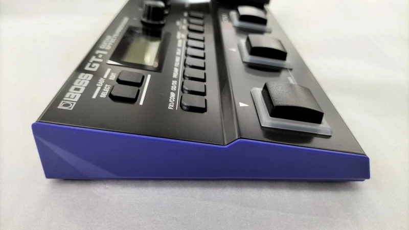 BOSS Multi-Effektgerät GT-1